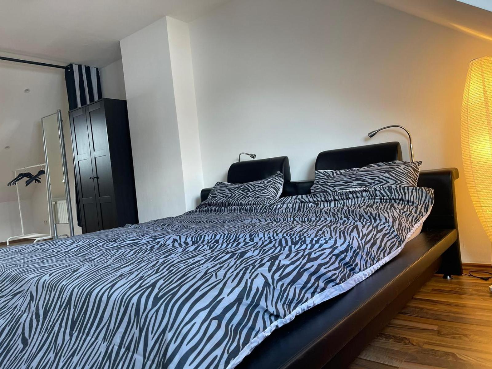 Privatunterkunft Luxurioeses 10min Zum Universitaet *