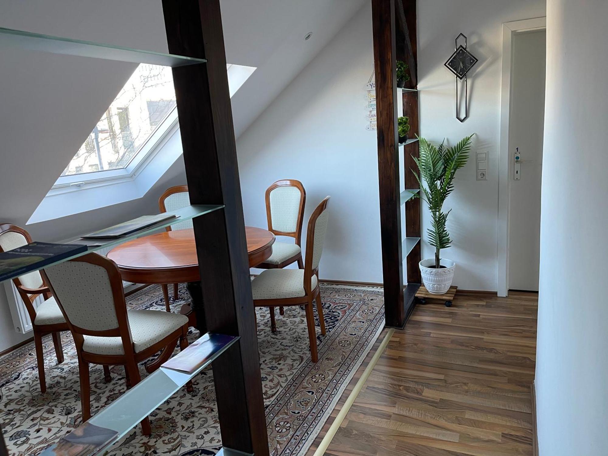 Privatunterkunft Luxurioeses 10min Zum Universitaet